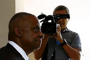 记者：米兰希望将科隆博加入交易，外加1000万欧元引进德拉古辛
